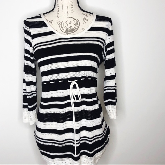 MOTHERHOOD MATERNITY sweater top. Black and white - Picture 2 of 6